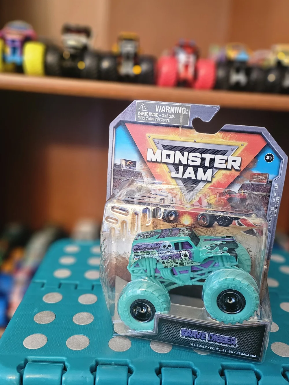 Series 38 Monster Jam Grave Digger